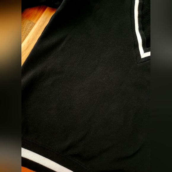 Victoria's secret VS PINK varsity sweater women's size XS - Picture 2 of 5